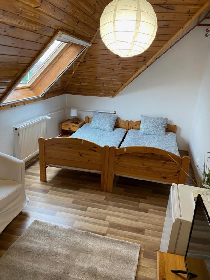 Global Apartmanhaz Vonyarcvashegy Exteriör bild