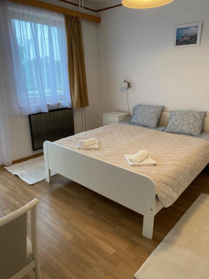 Global Apartmanhaz Vonyarcvashegy Exteriör bild
